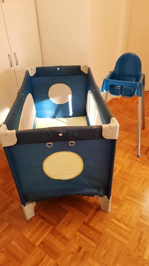 Apartment Kranj - Huge Terrace, Free P, Wi - Fi, Ac Eksteriør bilde